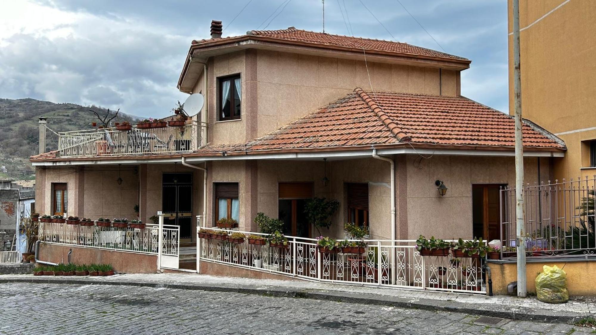 Casa Don Vicenzo 호텔 란다조 외부 사진